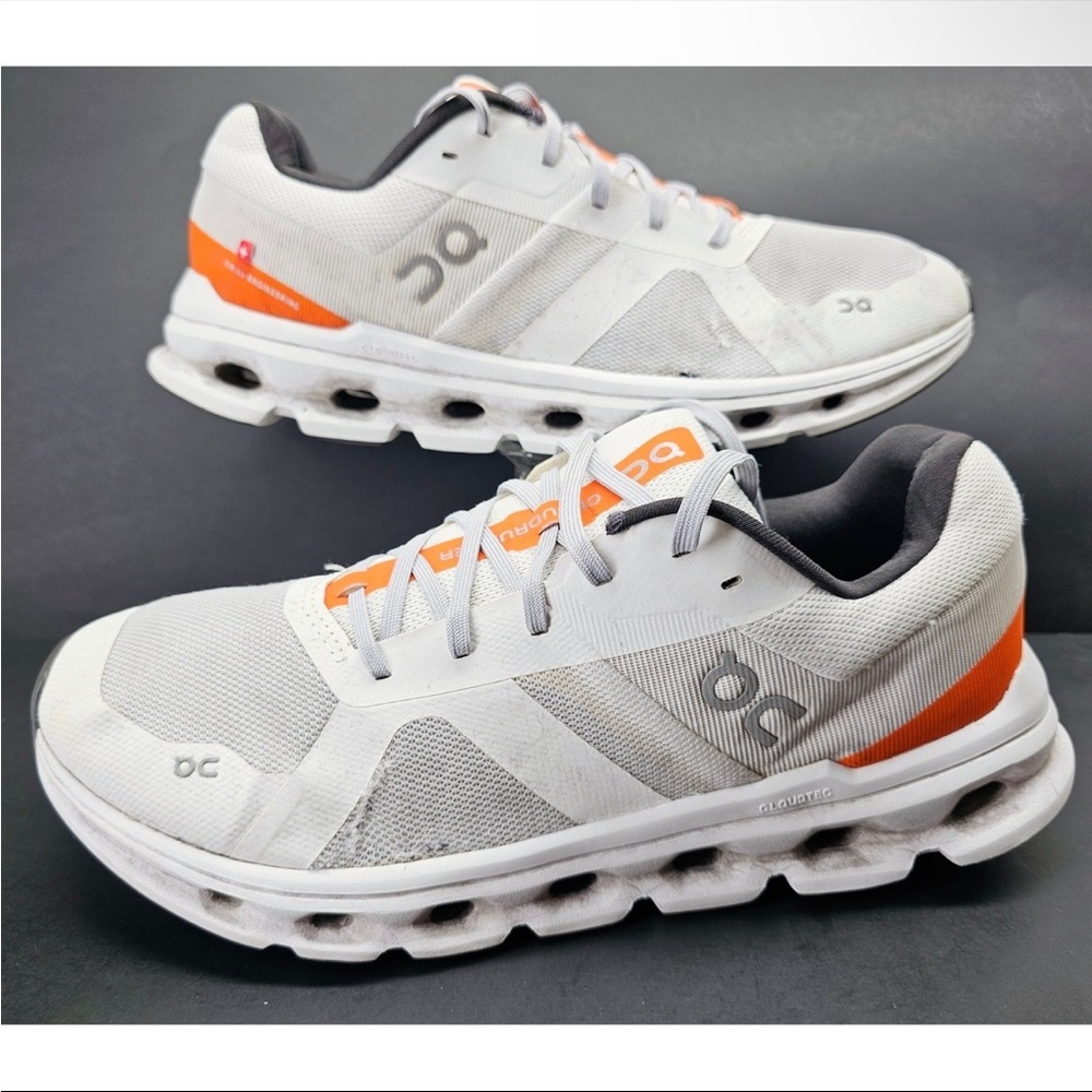 ON Cloudrunner Running shoes Men's Sz 10.5